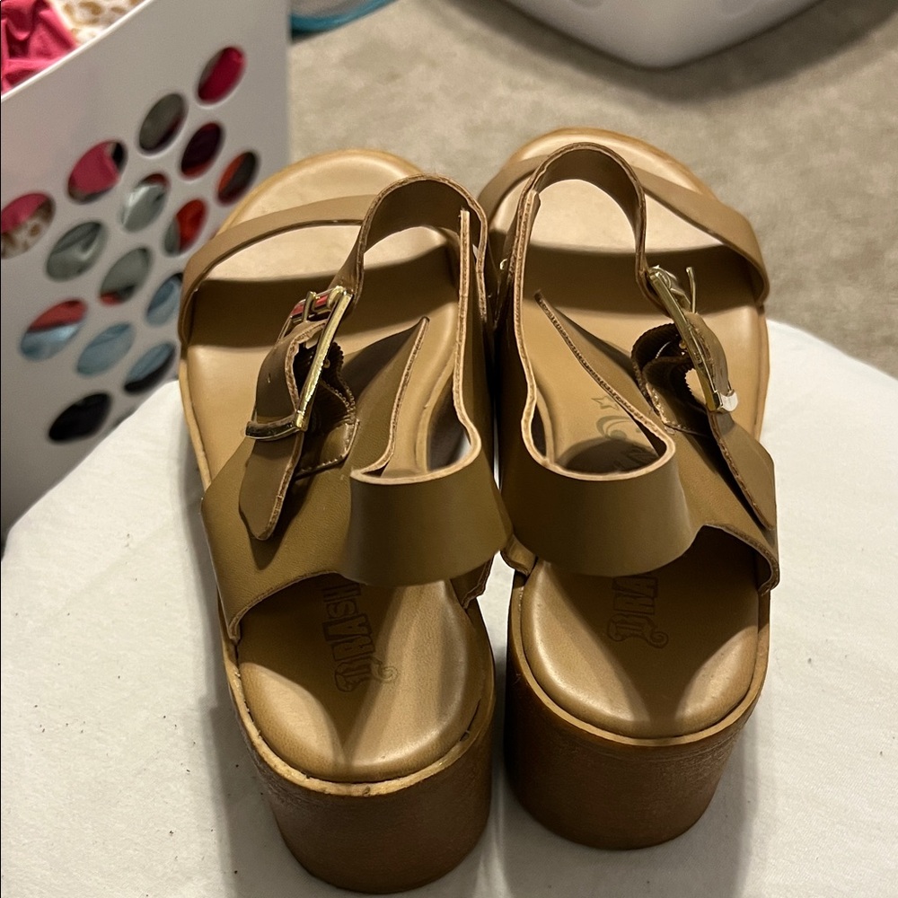 Brash Tan Buckle Slide Sandals - Picture 3 of 6
